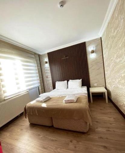 Koc Hotel Karasu Buitenkant foto